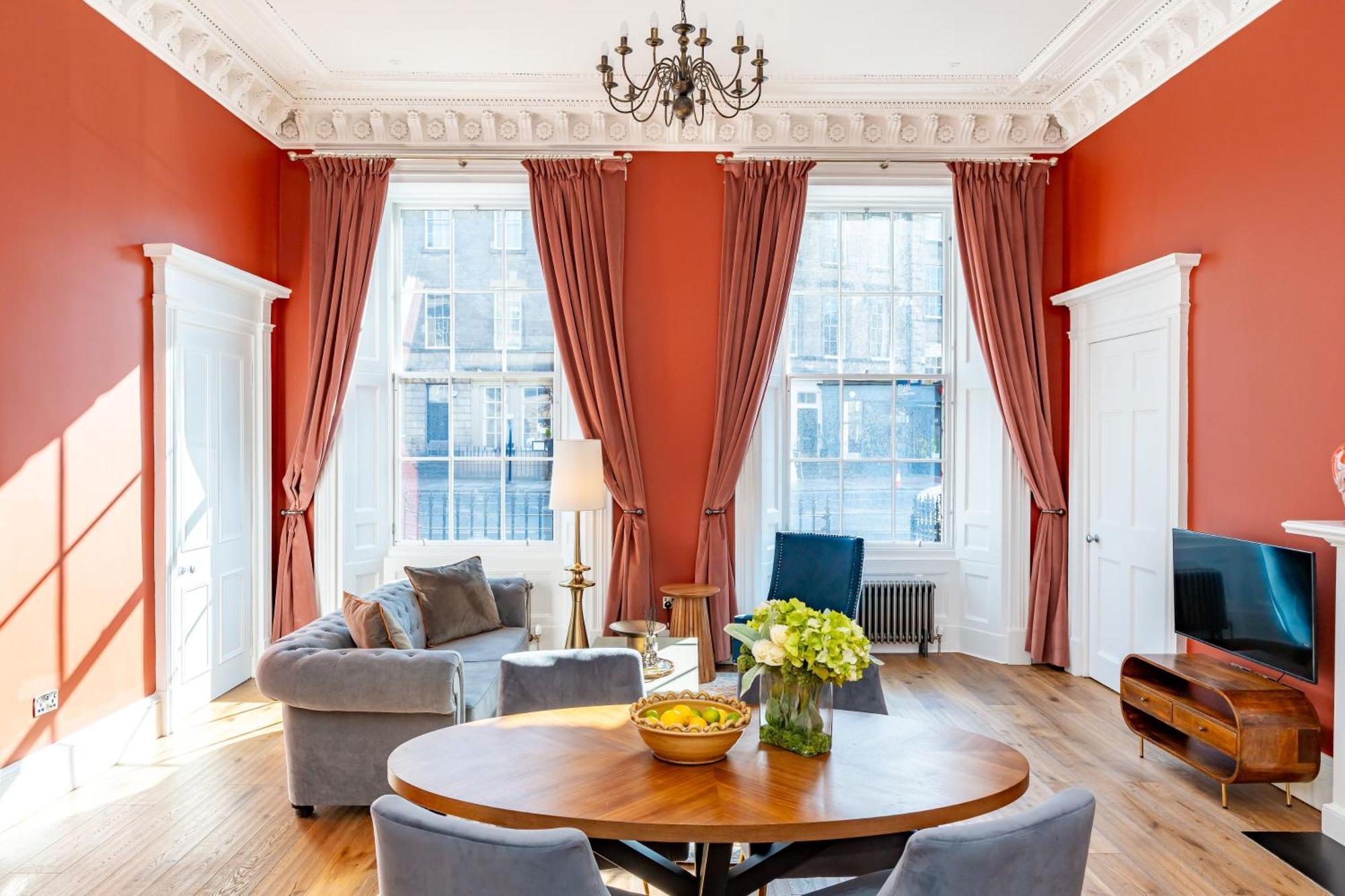 Dragon Suites Luxury Apartments At 9 Albyn Place Эдинбург Экстерьер фото