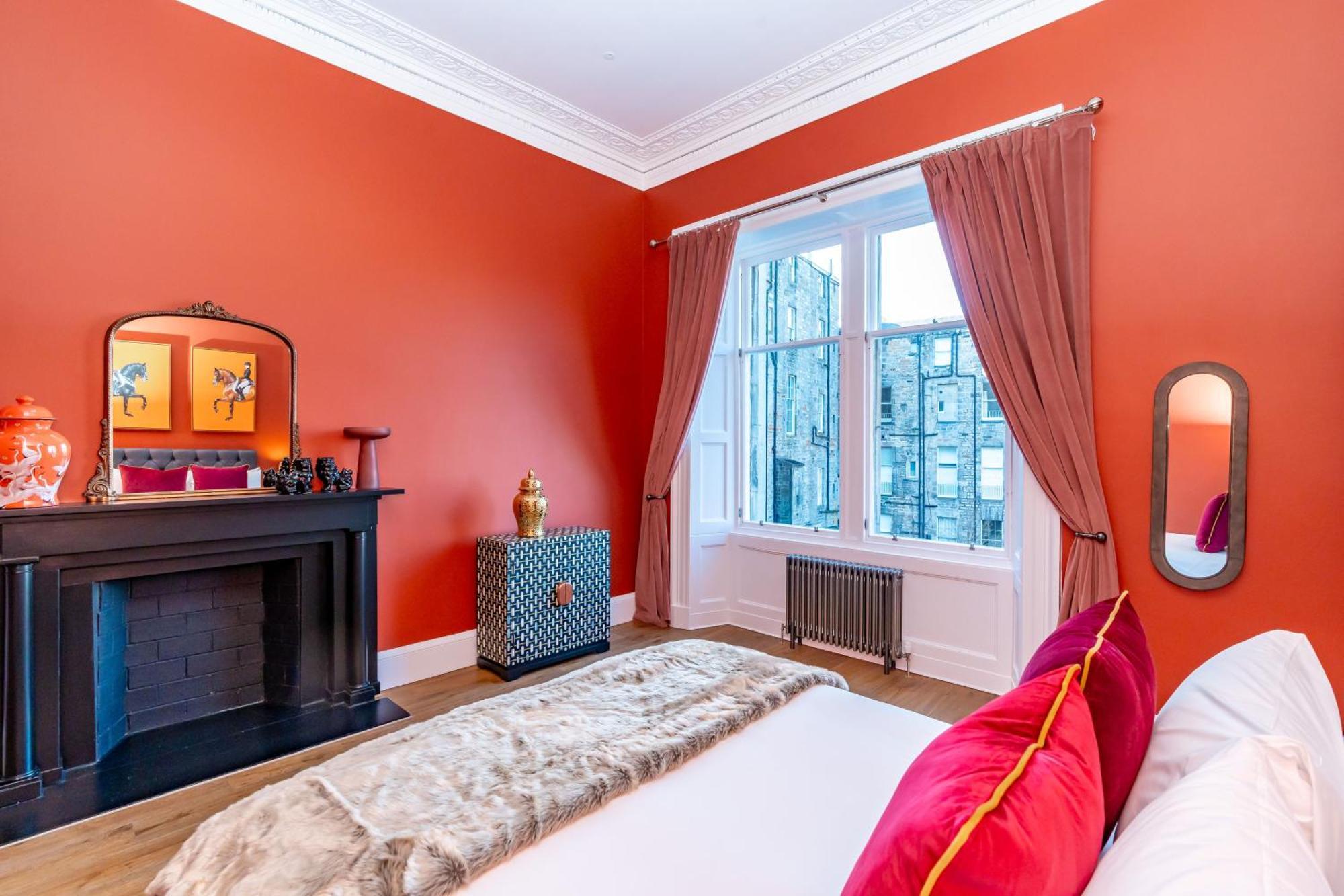 Dragon Suites Luxury Apartments At 9 Albyn Place Эдинбург Экстерьер фото