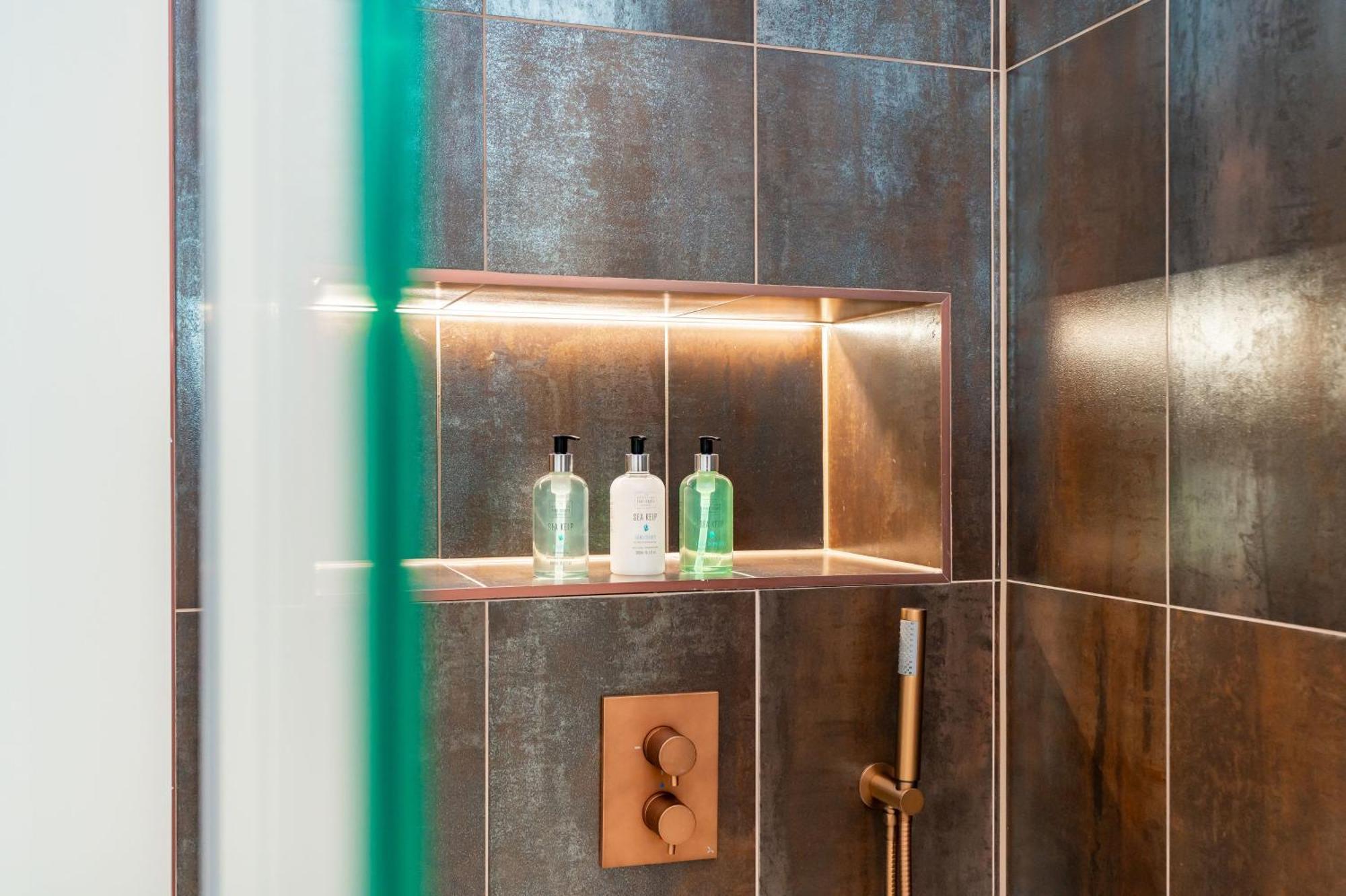 Dragon Suites Luxury Apartments At 9 Albyn Place Эдинбург Экстерьер фото